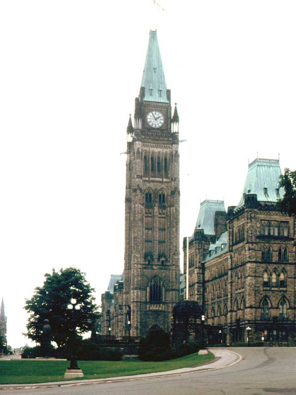 Tour
                du Parlement