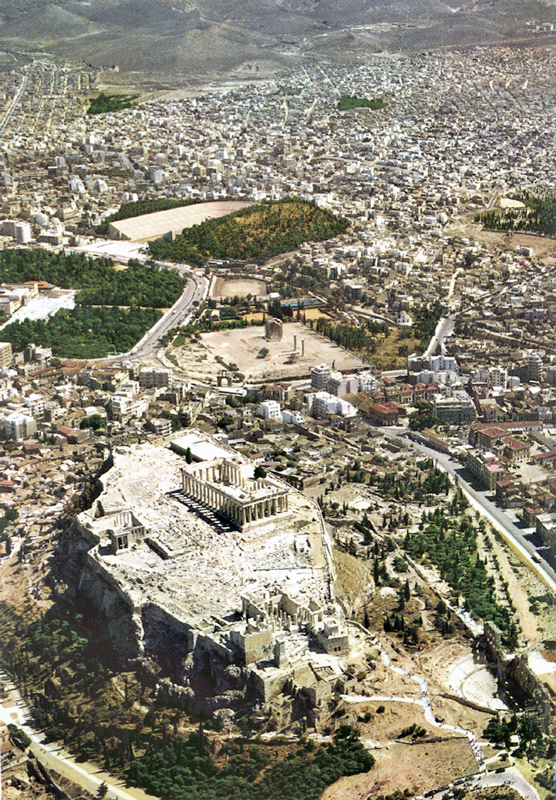 Athina : l'Acropole vue du ciel