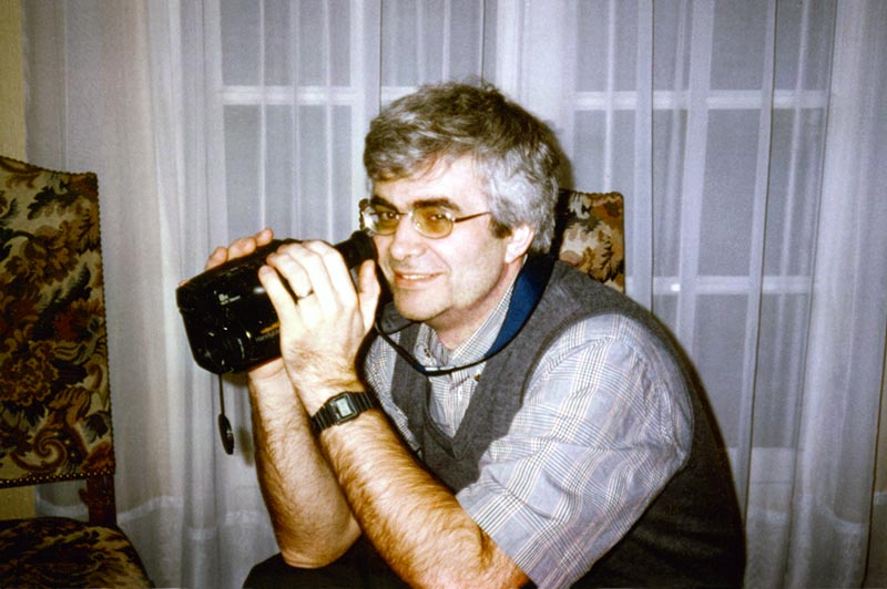 Jean-Paul filme chez
                    Gigi