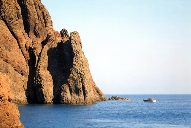 Anse
                  de Cataraghiu