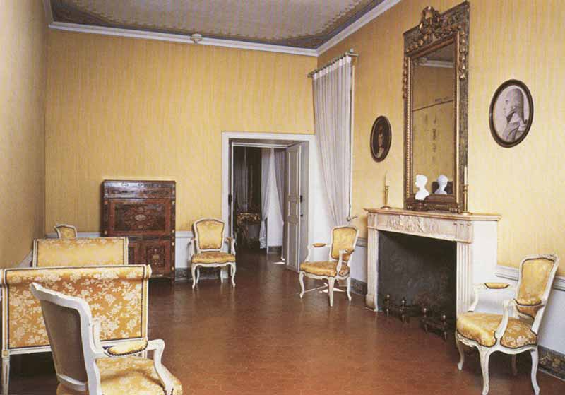 Ajaccio-Casa-Buonaparte-chambre-natale-de-Napoleon