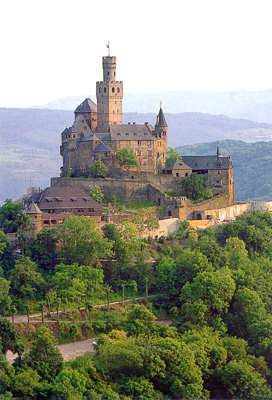 Marksburg
              sur son éperon