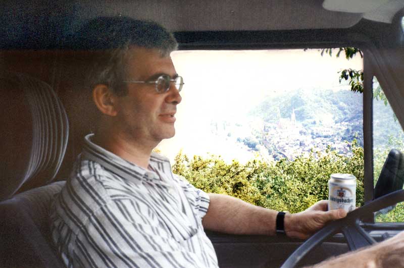Le chauffeur assoiffé sur la Rheingoldstrasse...