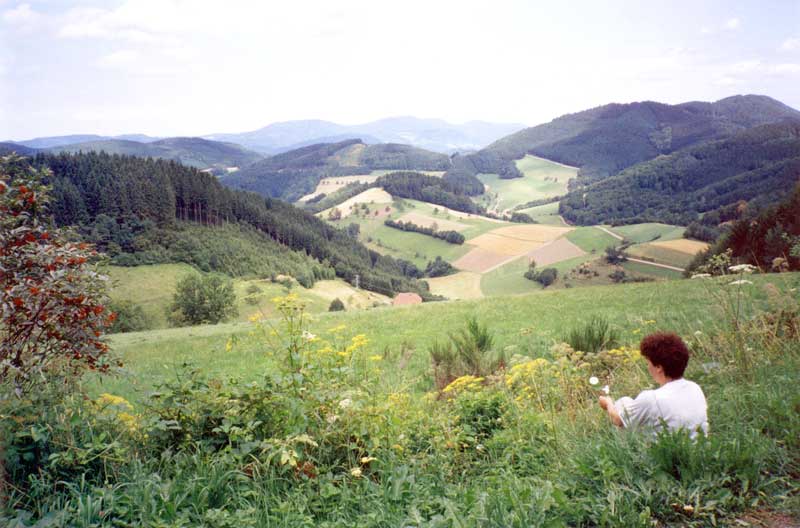 Monique-devant-panorama