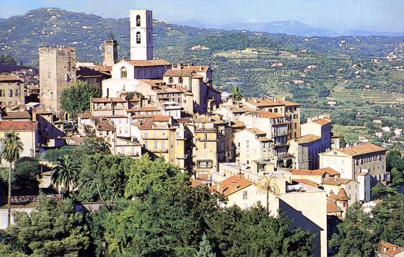 Grasse sur son
                rocher