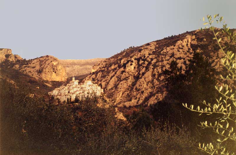 Peillon au crépuscule