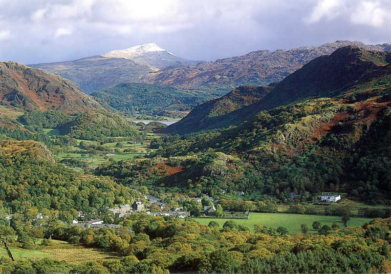 Dans Snowdonia, Bedgelert et Moel Siabod
