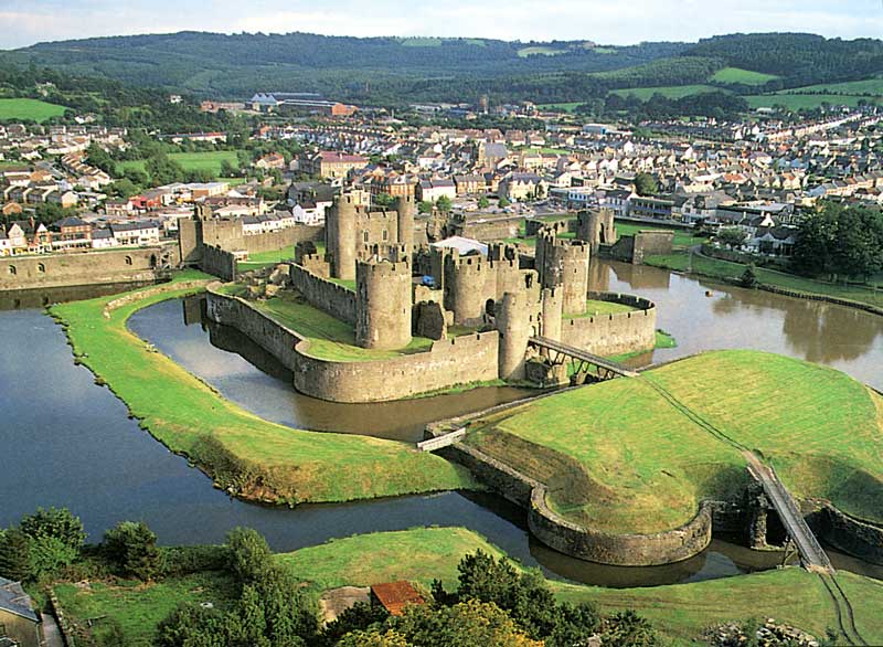 Caerphilly-chateau-au-matin