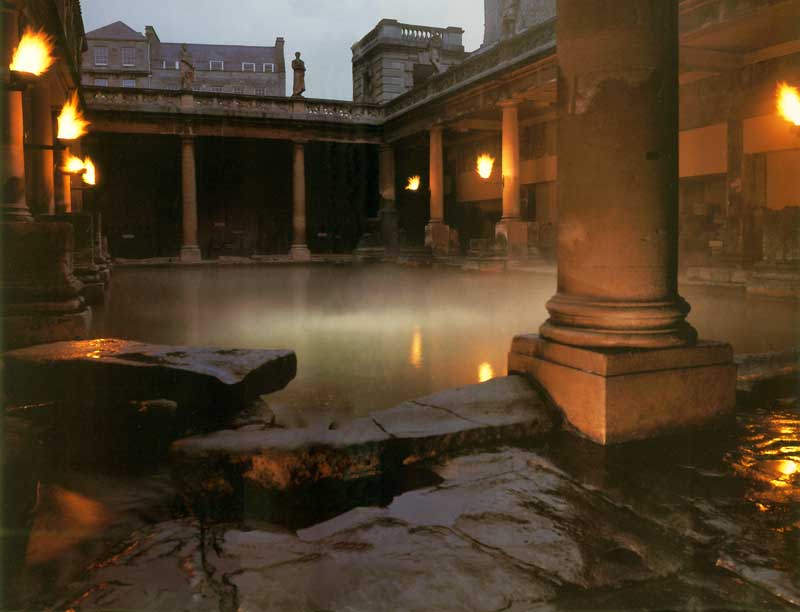 Le
                Grand Bain à la lueur des torches