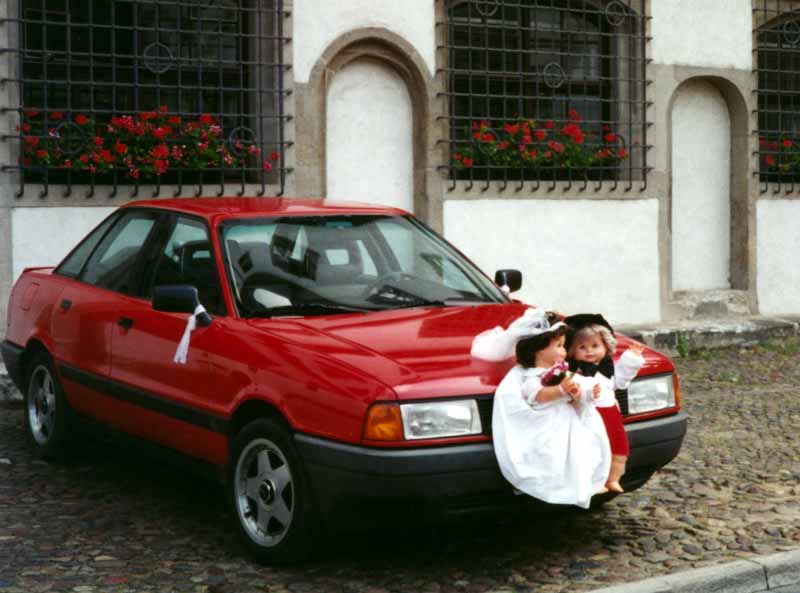 Voiture des mariés...