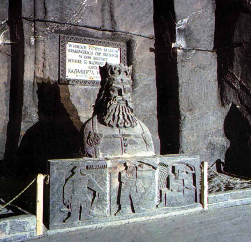 Wieliczka : Monument au Roi Kazimierz
