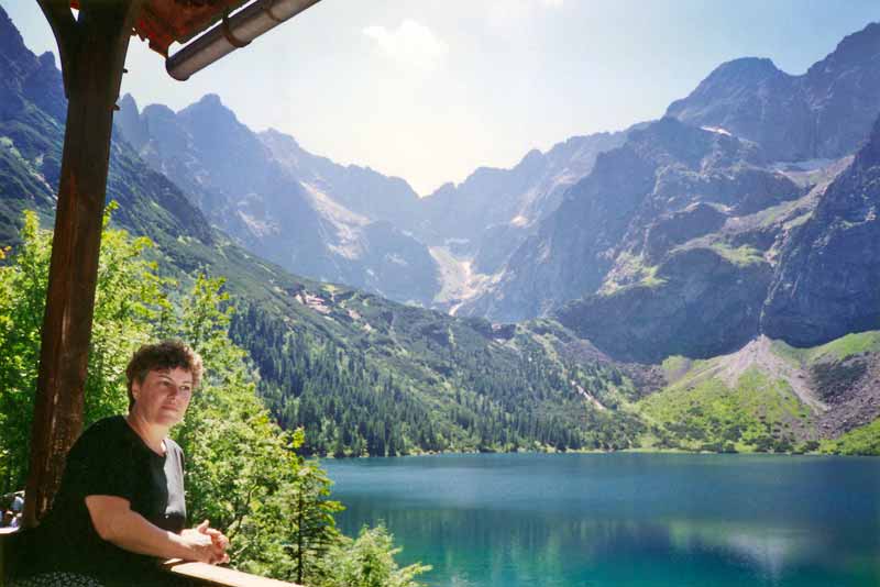 Monique
                sur le belvédère du lac Morskie Oko