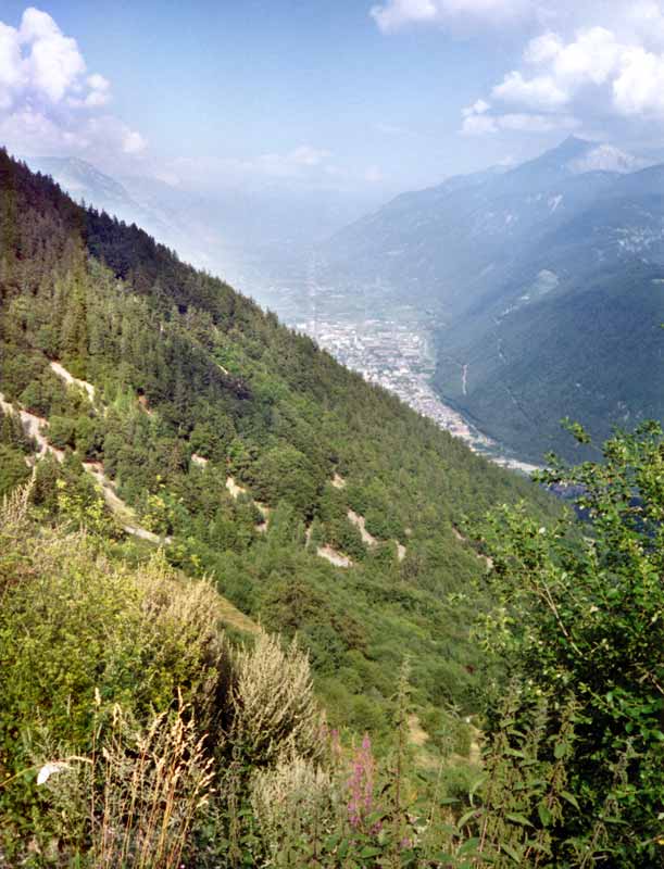 Depuis le Col de la Forclas vue sur Martigny,
                    avant de rentrer en France