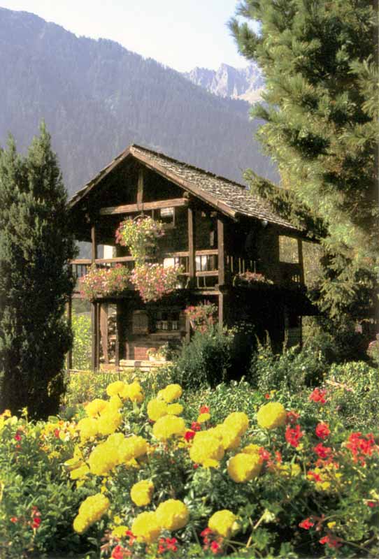 Chalet fleuri dans les Aravis