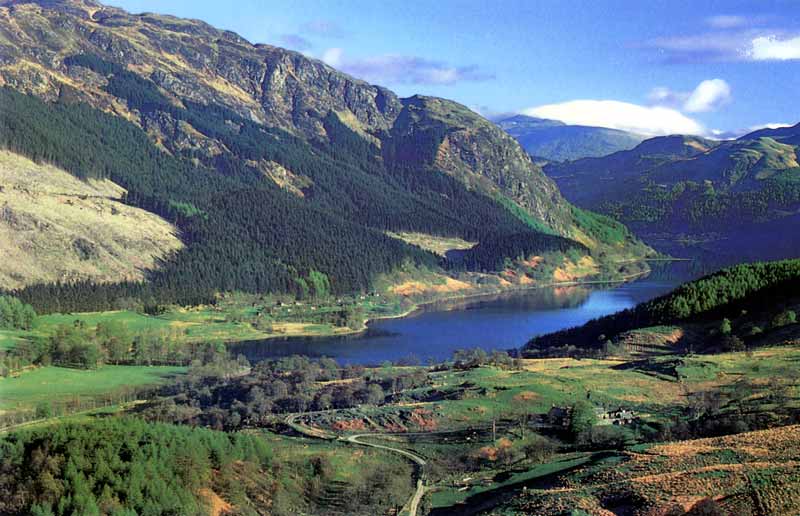 Dans
              les Trossachs : Loch Lubnaig