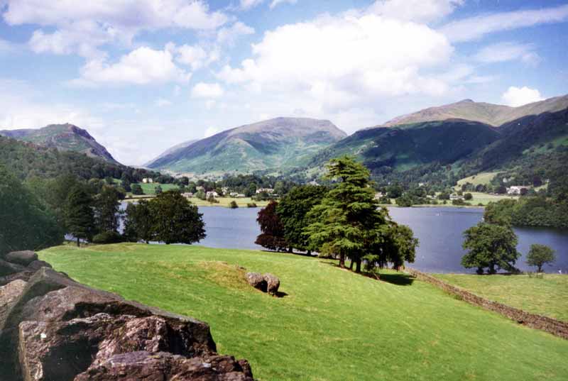 Grasmere :
              au-dessus du Water