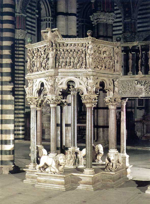 La chaire de Nicolas Pisano (1220-1278) dans la
                  cathédrale de Sienna
