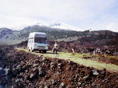 Dans le champ de lave de l'Etna