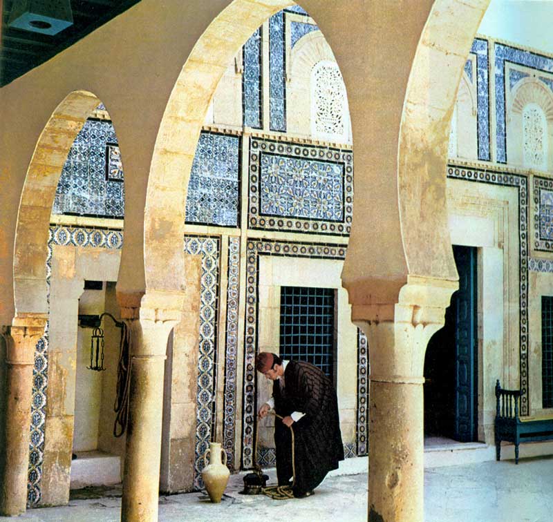 Cour patio
                de Dar Jallouli à Sfax