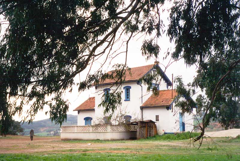 L'ancienne
                gare de Mateur