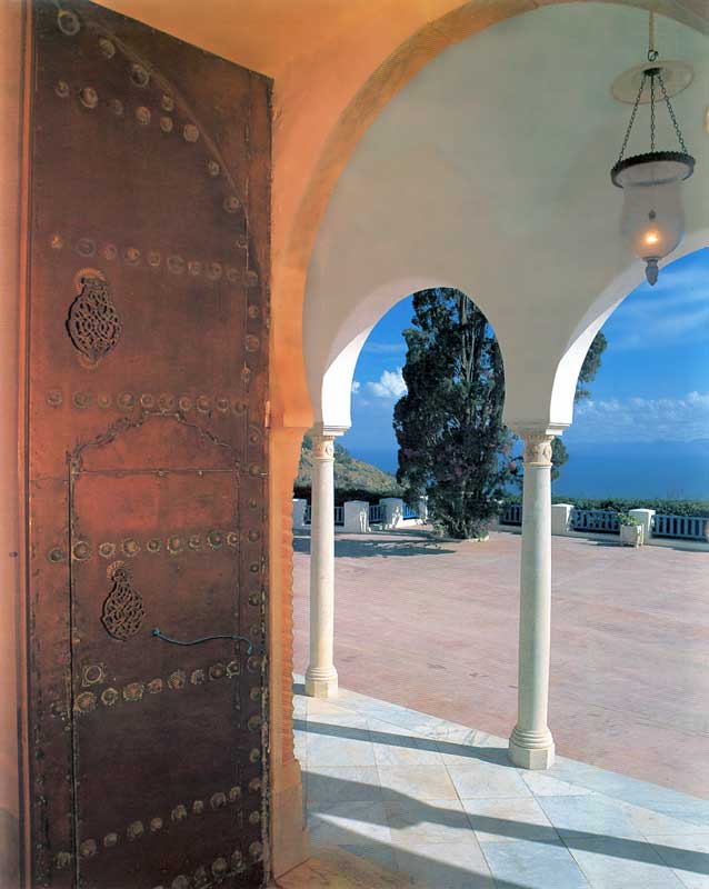 Grande porte centrale du palais