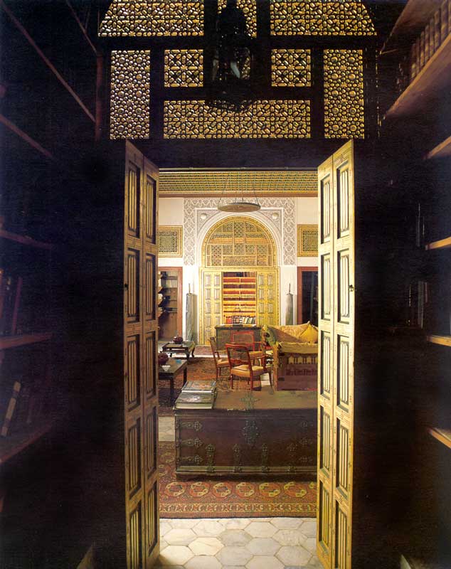 La Bibliothèque, avec vue du salon