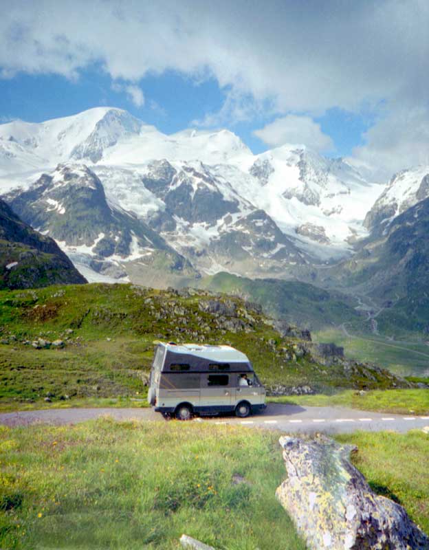 L'Aigle devant le Sustenhorn