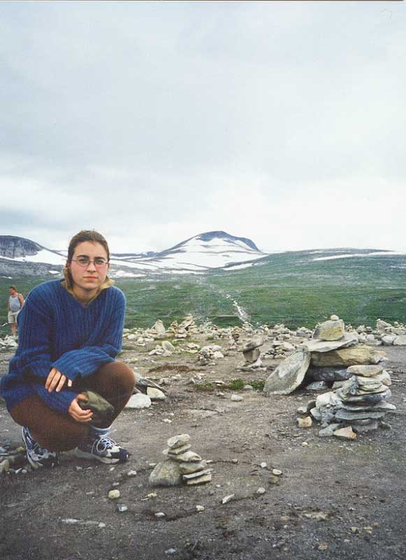 Juliette et son mini-cairn