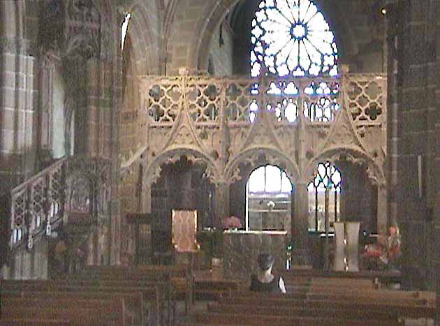 Chaire et jubé
                de Notre-Dame du Folgoet