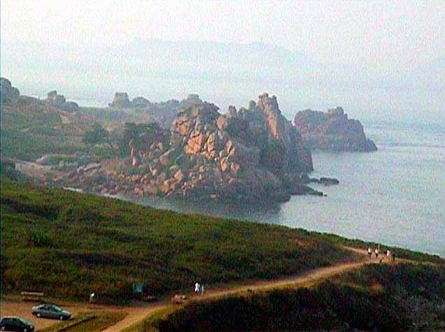 Ploumanach : promenade du chemin des douaniers