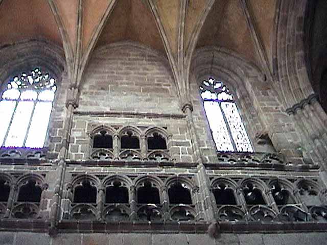 Treguier-cathedrale-nef