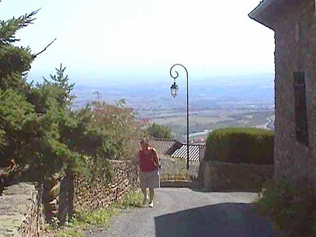 Une rue
              de St-André-la-Côte