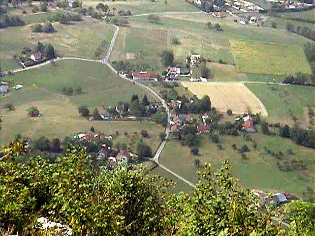 Depuis le Col de l'Épine, hameaux dans la vallée