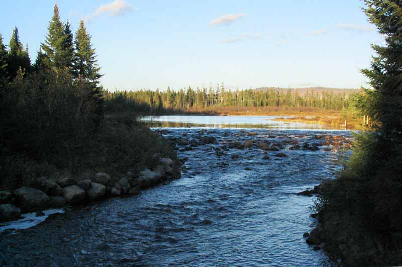 Mt-Tremblant : barrage du Lac Escalier
