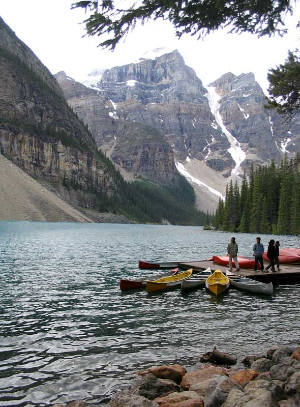 Lac Moraine sous la pluie