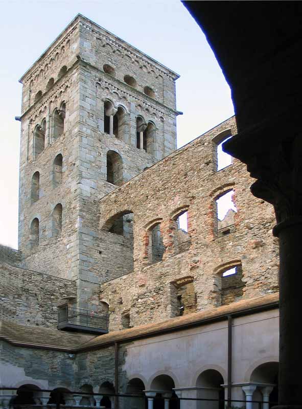 Sant Pere de Rodes : le clocher XIIème