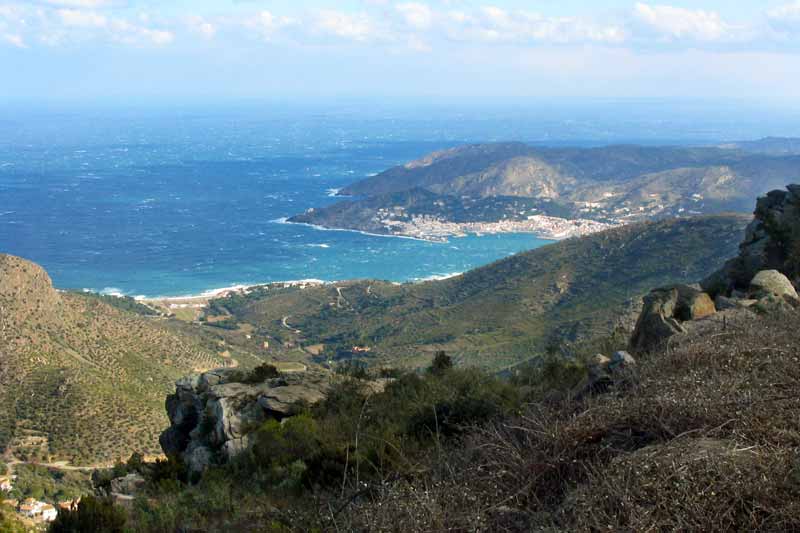 Sant Pere de Rodes : en redescendant vers El Port de la
            Selva