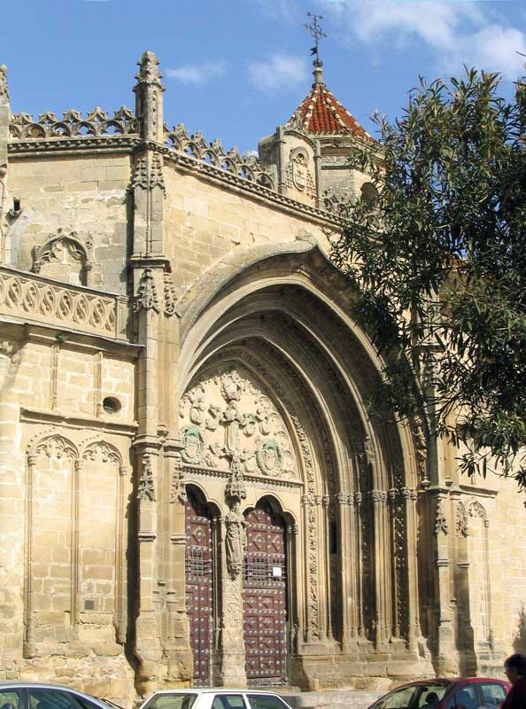 Portail sud isabellin de l'église San Pablo