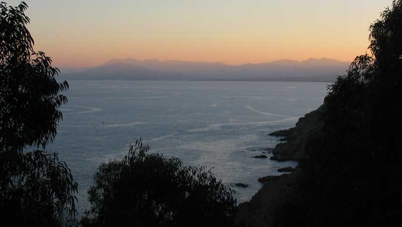 Soleil couchant sur la cote rifaine depuis le Desnarigado
