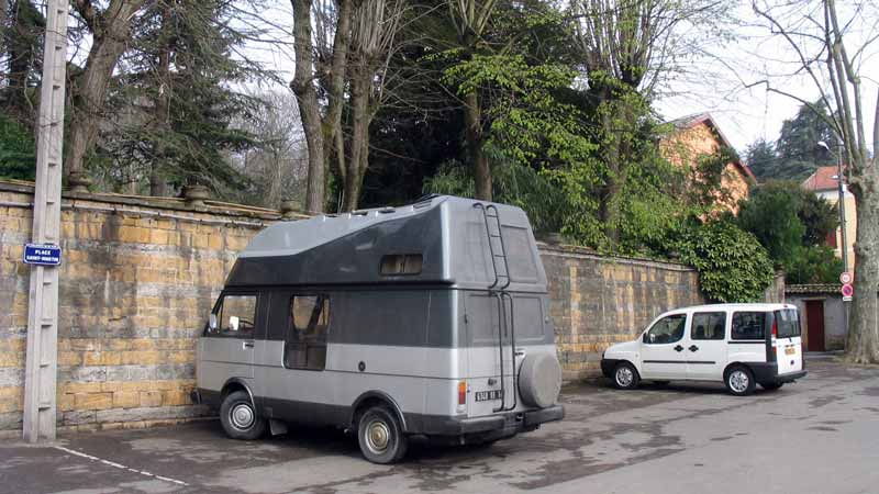 Bivouac à Collonge devant la ruelle de Fred