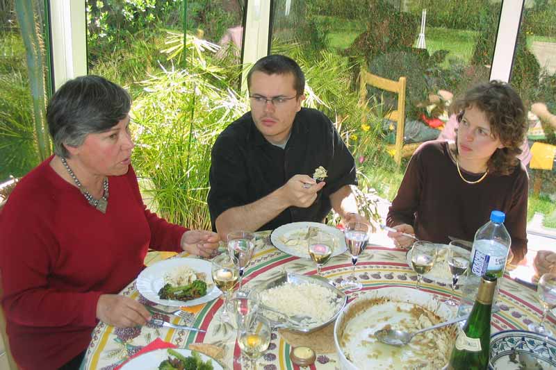 Monique,
      Olivier et Sophie