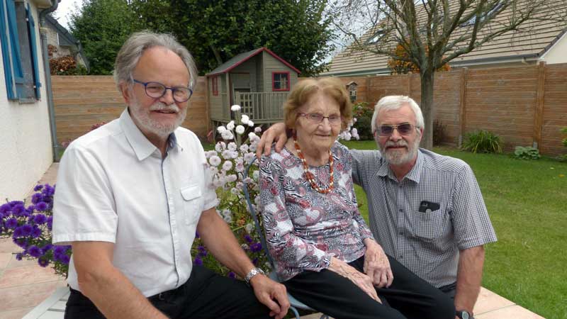 Epron-au-jardin-Gilles,-Anne-Marie-&-Jean-Paul