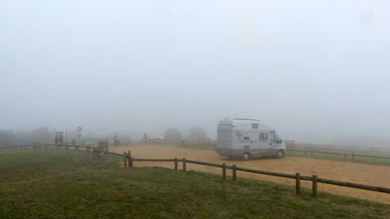 Mont-Thou-bivouac-dans-le-nuage