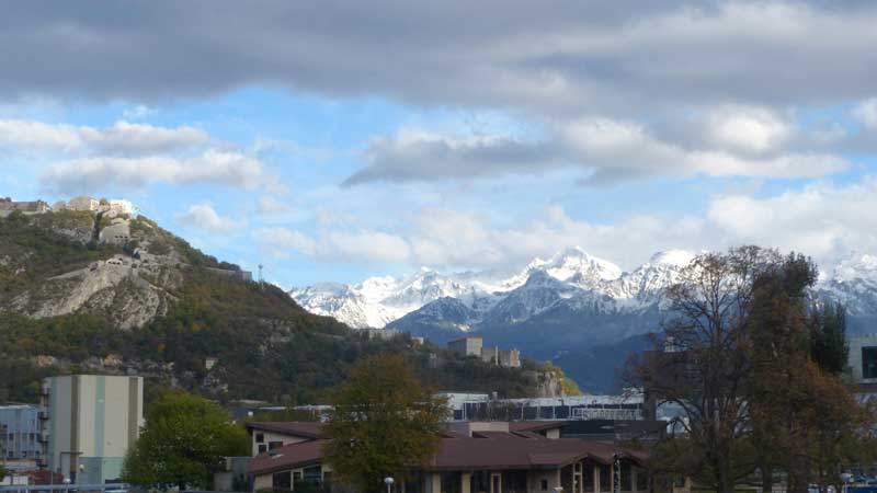 Arrivée
                  à Grenoble