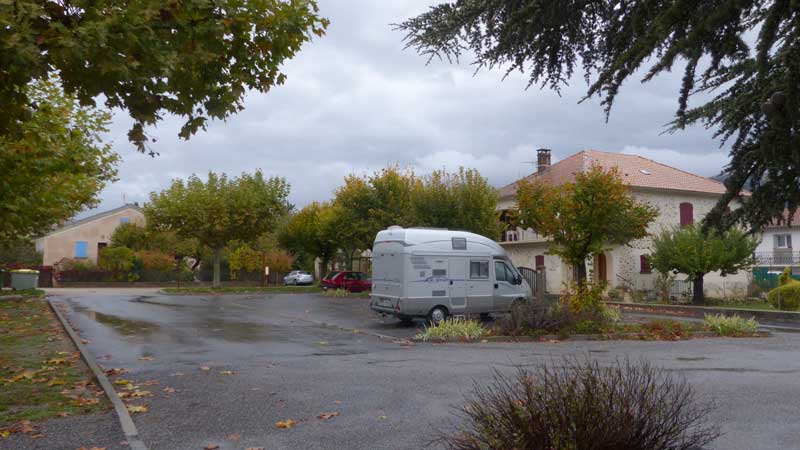 bivouac à
                  Eyguians