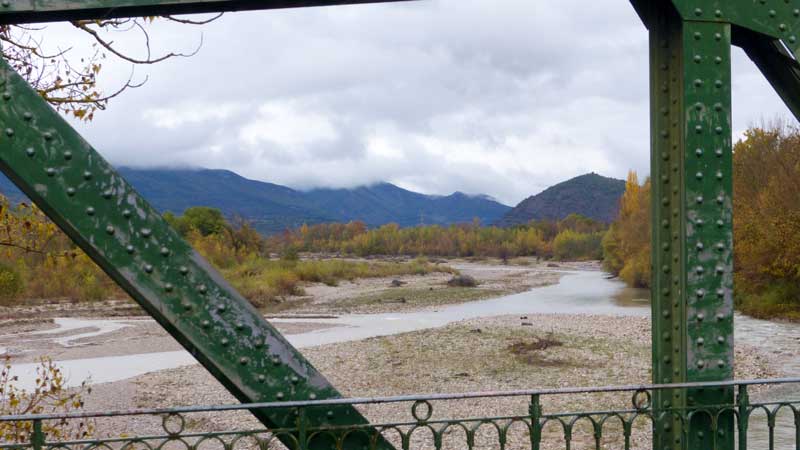 Traversée du
          Buech à Eyguians
