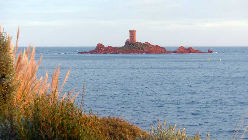 Esterel-tour-de-l'Ile-d'Or