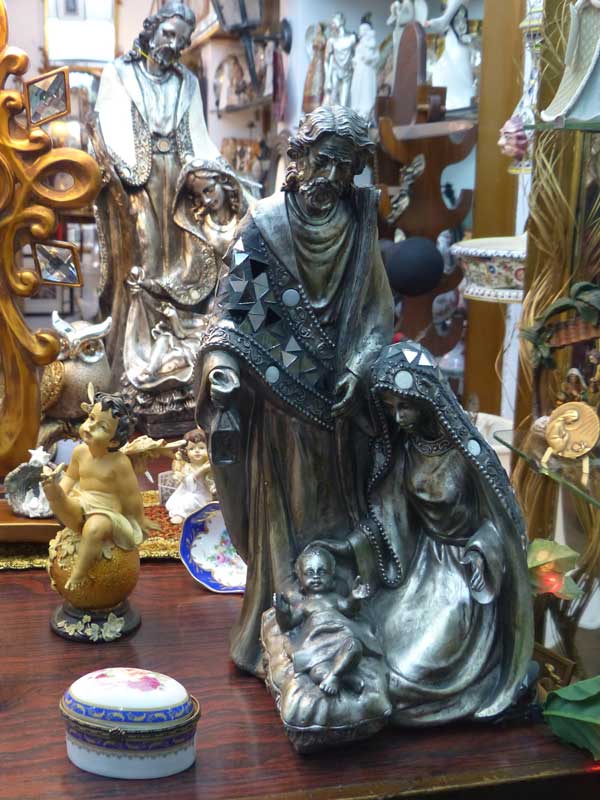 Evora-boutique-de-bondieuserie