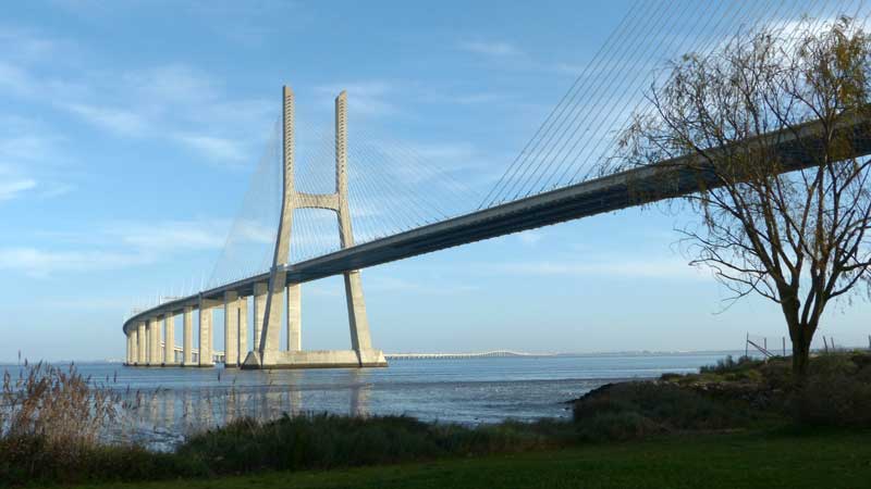 Lisboa
            : pont Vasco-da-Gama