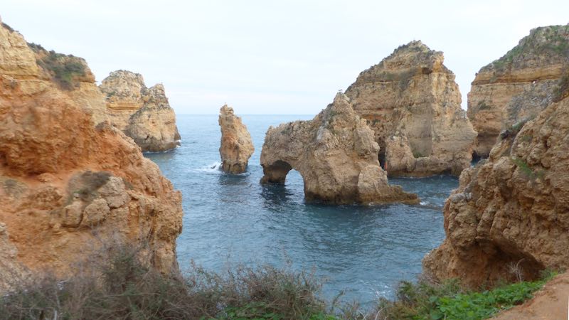 Ponta-da-Piedade : rochers